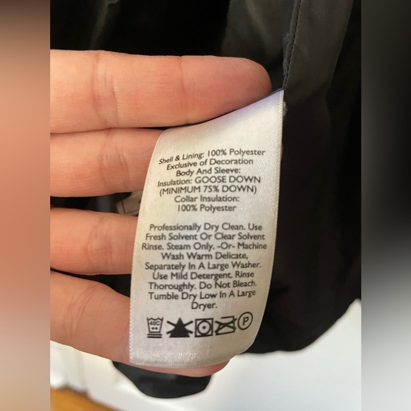 Eddie Bauer lightweight EB 550 goose down filled lightweight jacket- Medium - Picture 6 of 13